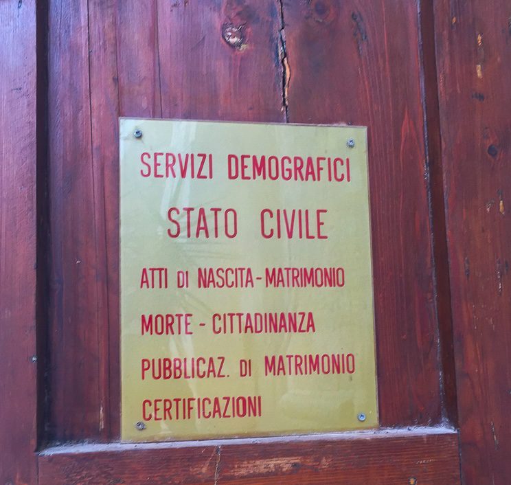 public records office Ostuni Italy